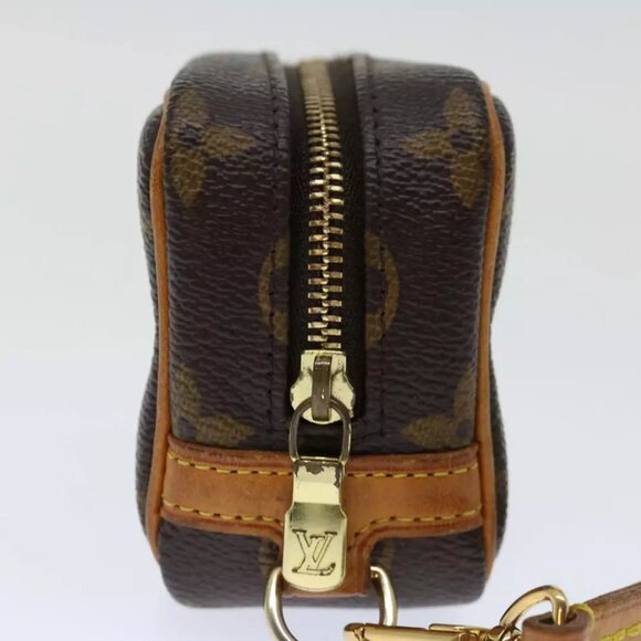 LOUIS VUITTON Monogram Trousse Wapity Pouch - Picture 8 of 14